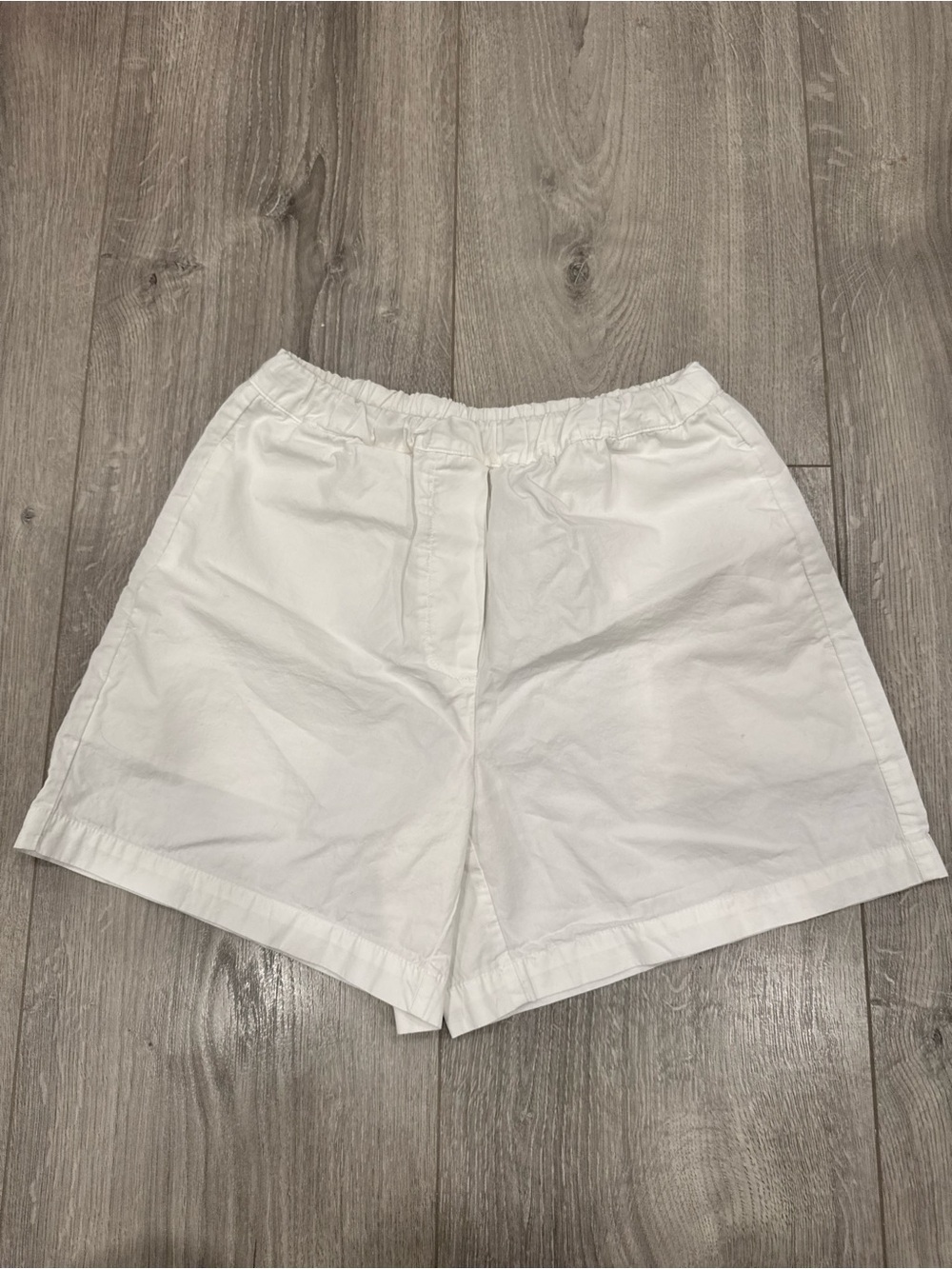 Aritzia Wilfred free White Women's Elastic-Waist Cotton Shorts